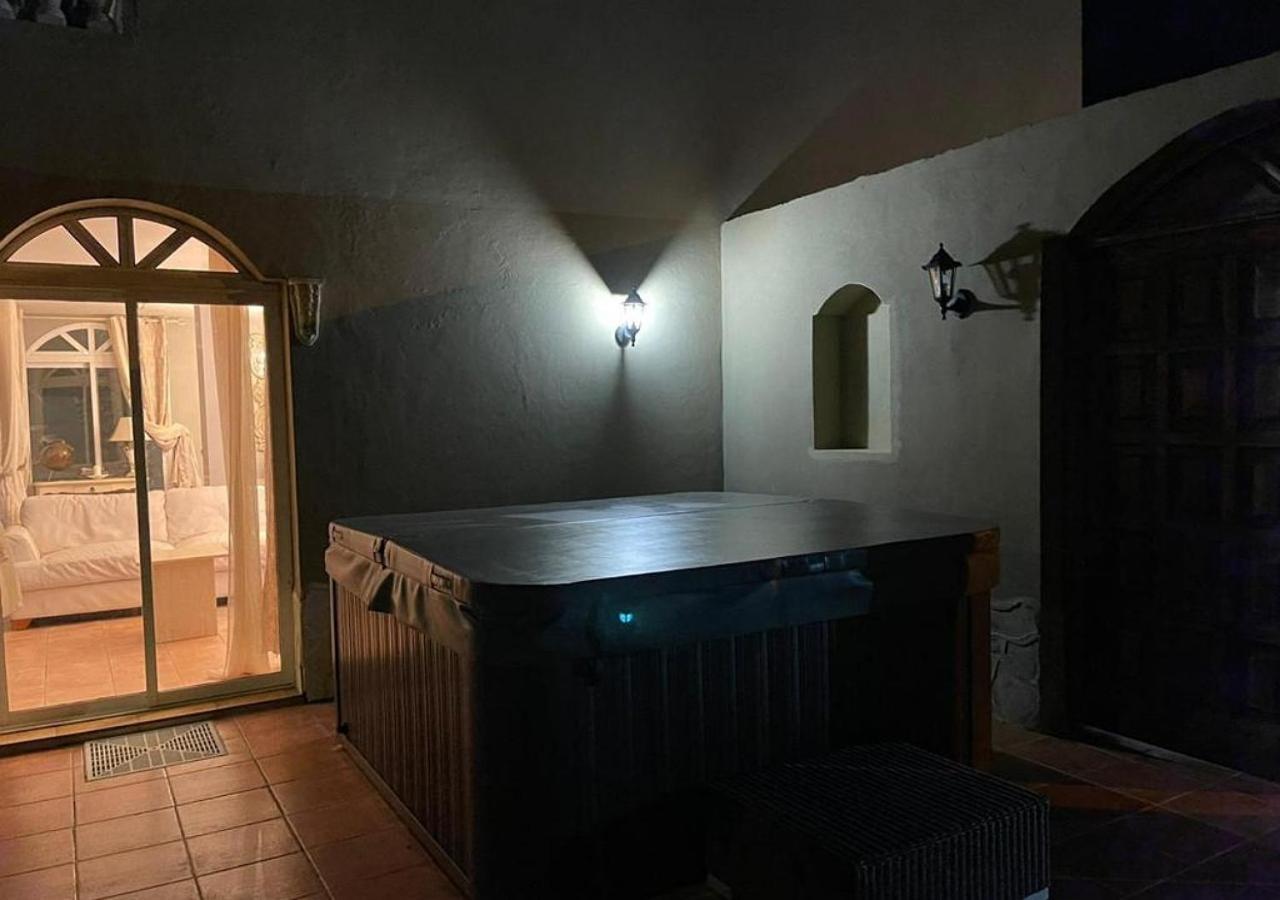 Amazing View El Medano Villa In With Jacuzzi エクステリア 写真